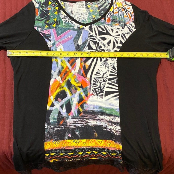 Parsley & Sage Black Multicolor Tunic Top with Lace on Bottom - Picture 6 of 7